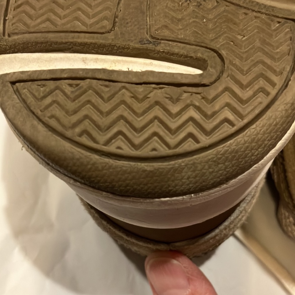 EUC Sz 9W Dr Scholls “Aster” suede sneakers - Picture 7 of 8